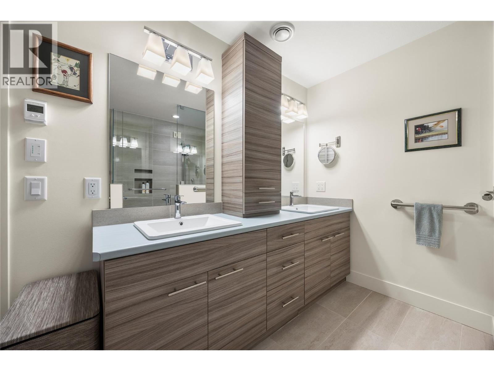 2442 Bella Vista Street, Kelowna