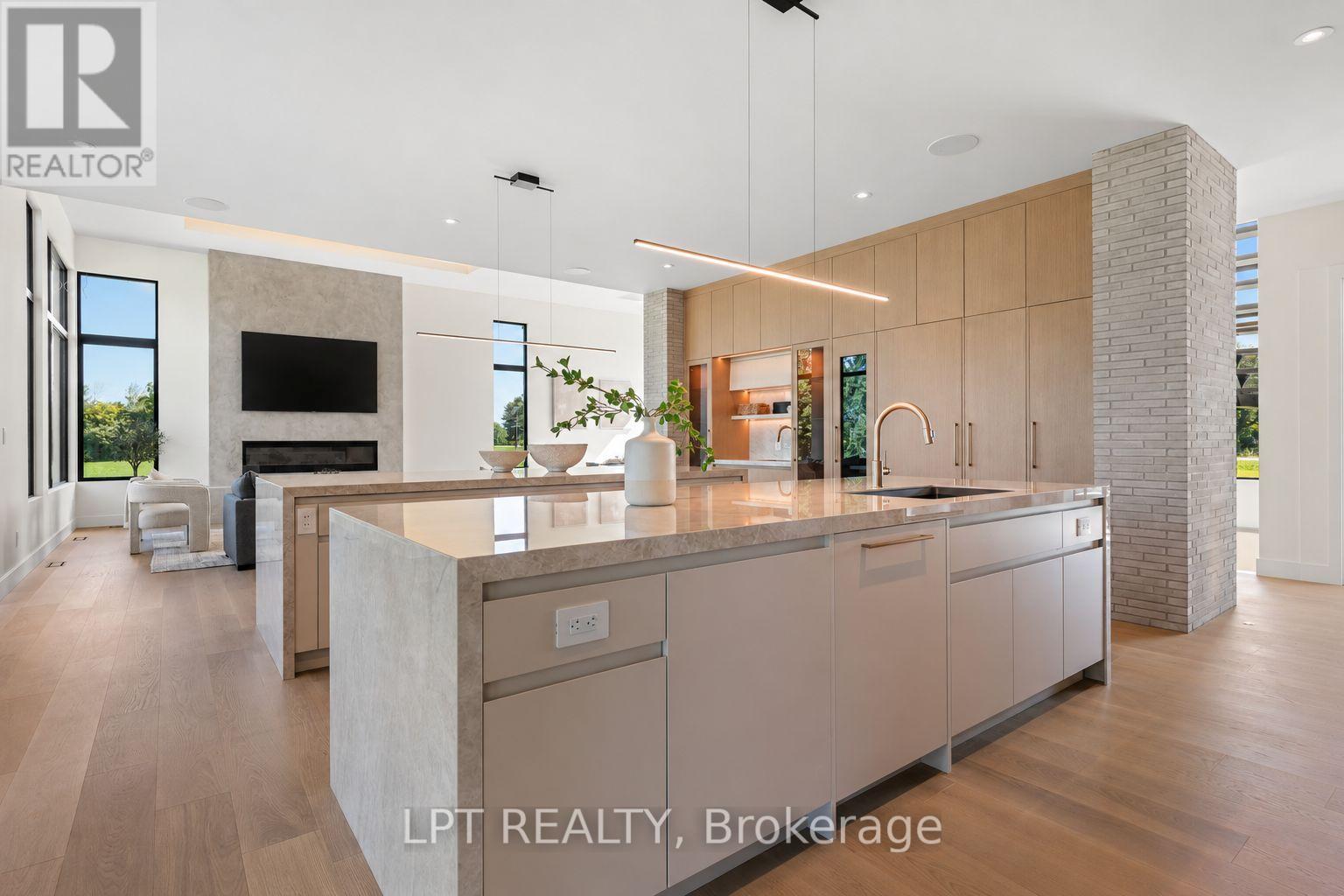 1063 RIVER ROAD - 16
