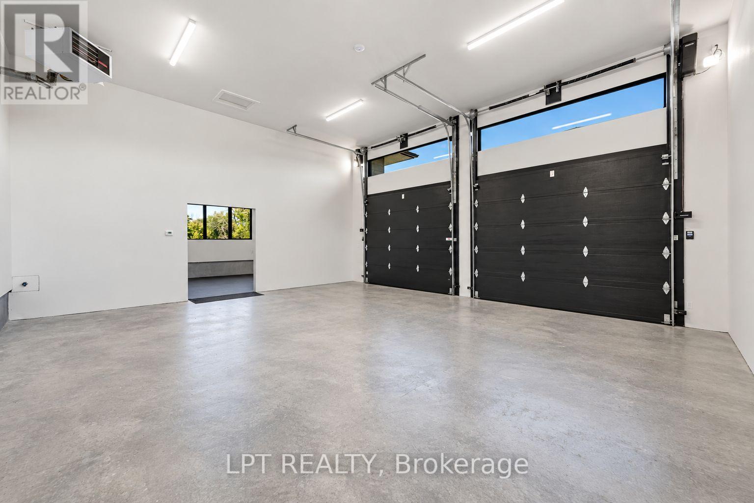 1063 RIVER ROAD - 47