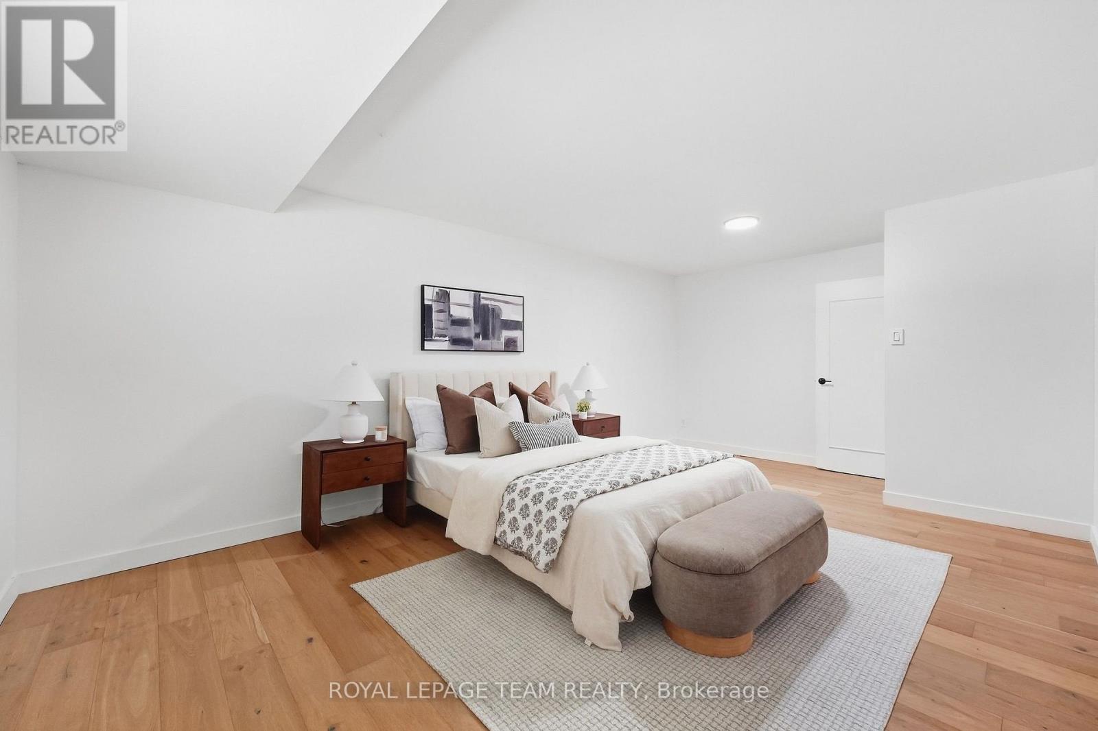 1819 RIDEAU ROAD - 22