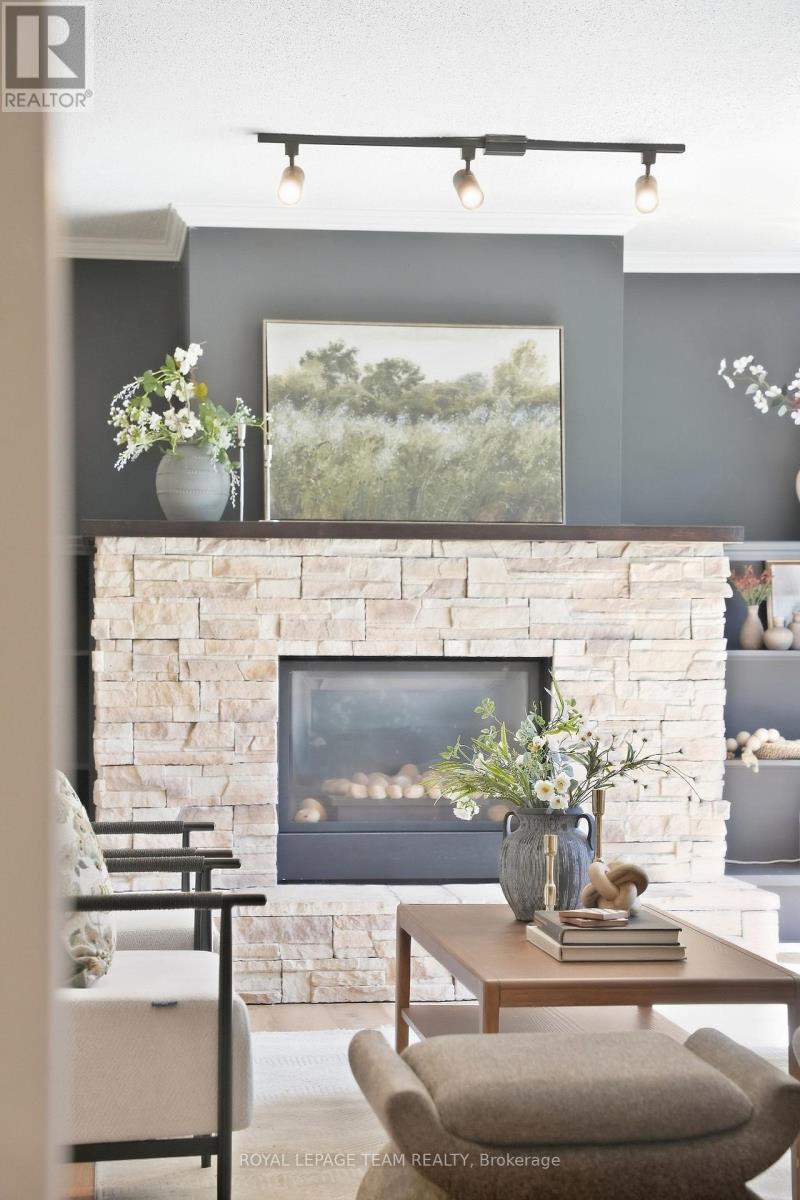 1819 RIDEAU ROAD - 8