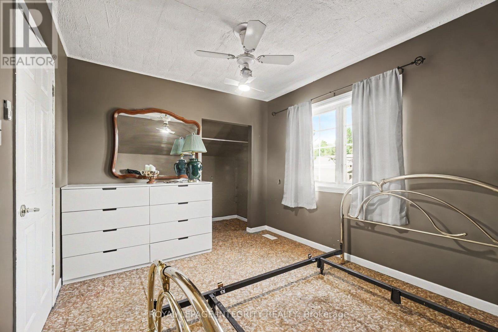 1261 RODNEY LANE - 12