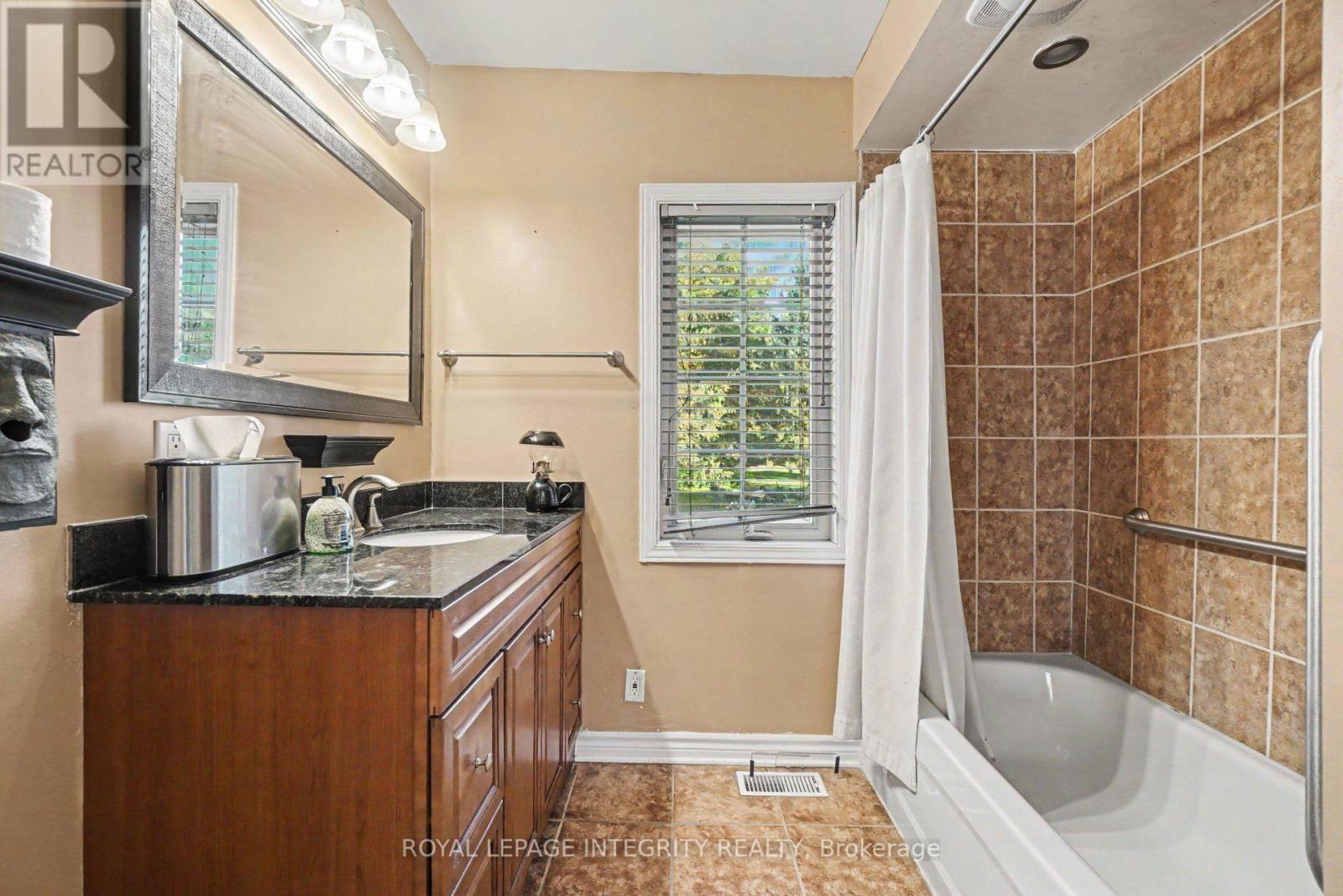 1261 RODNEY LANE - 14