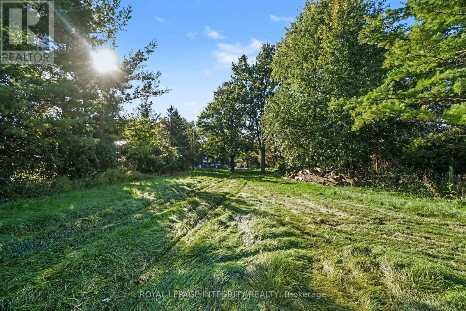 1261 RODNEY LANE - 21