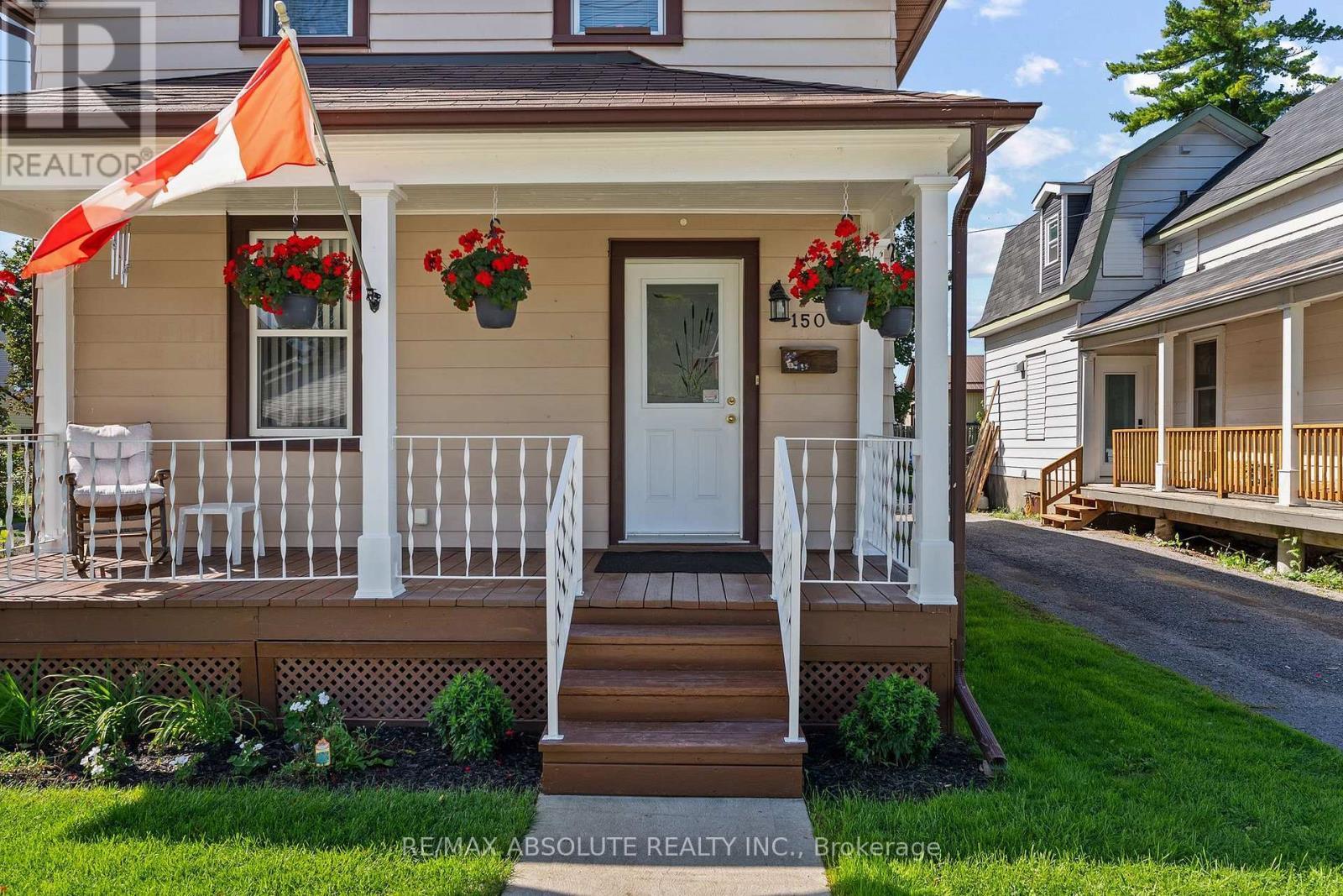 150 MCGONIGAL STREET W - 45