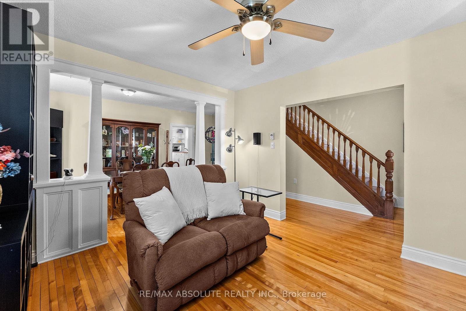 150 MCGONIGAL STREET W - Image 8