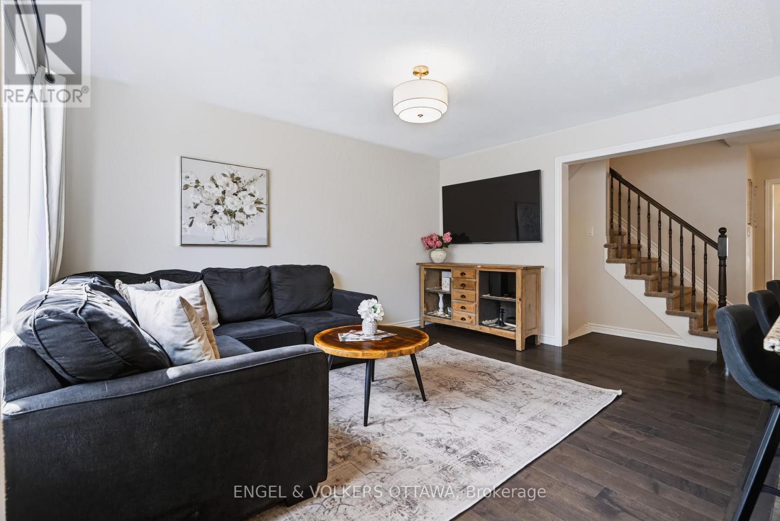 303 SONG SPARROW STREET - 12