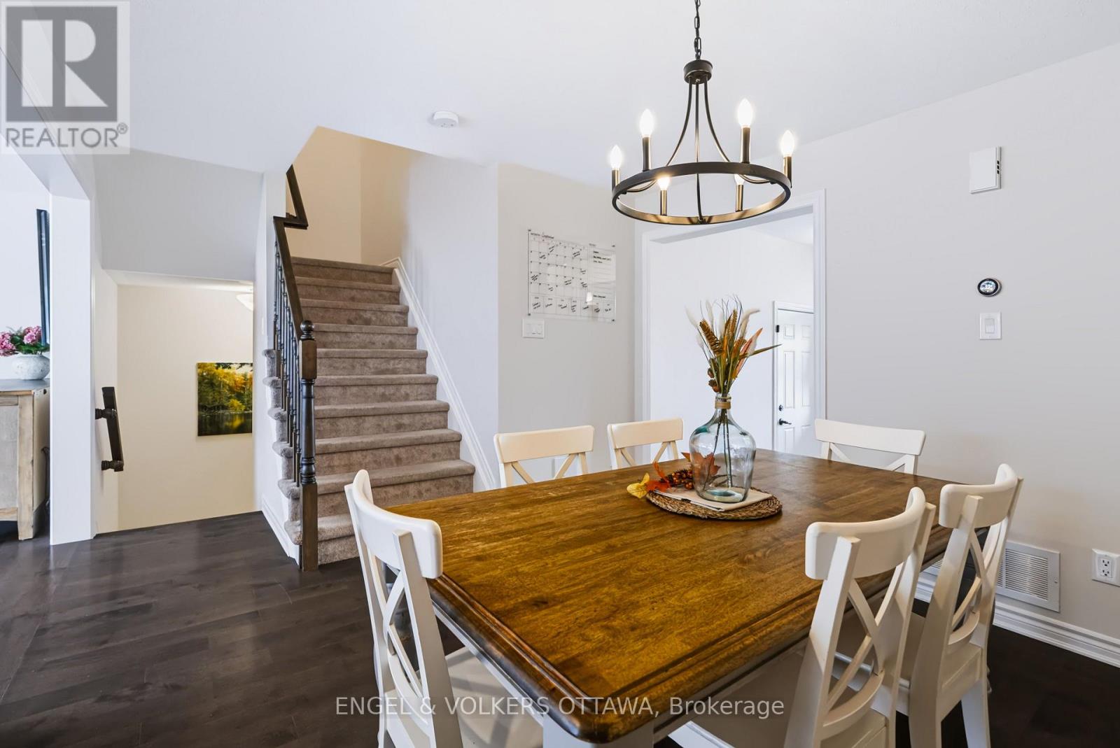 303 SONG SPARROW STREET - 16