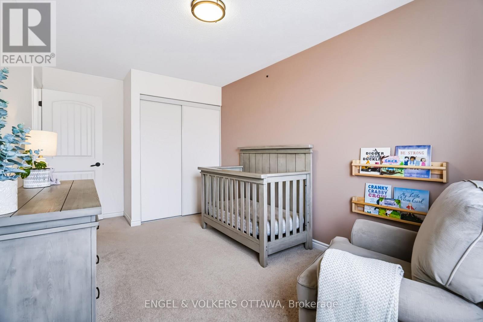 303 SONG SPARROW STREET - 31