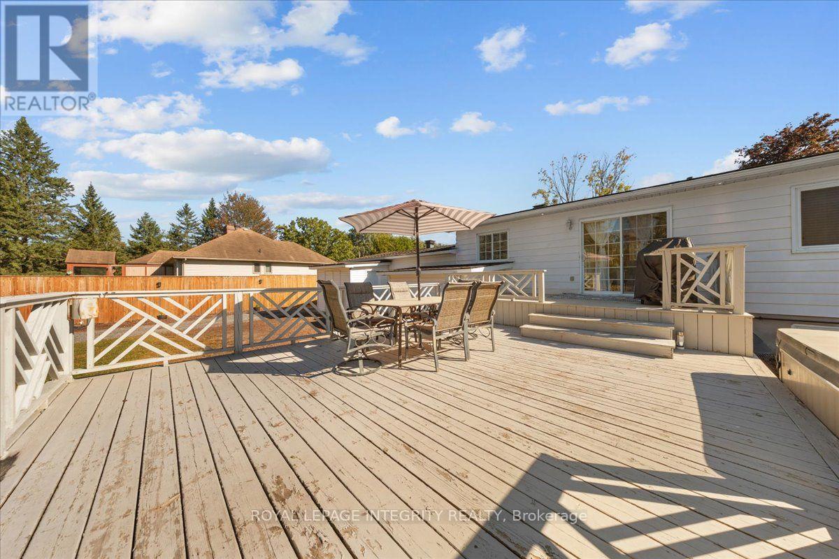3073 OLD MONTREAL ROAD - 37