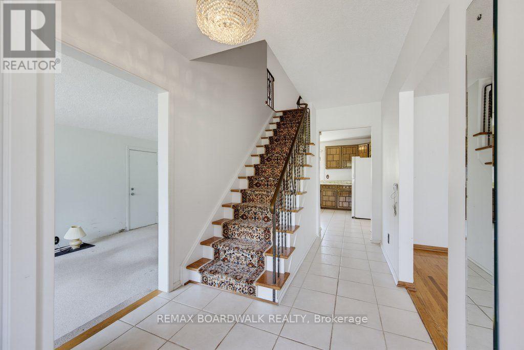 60 NORTHPARK DRIVE - 3