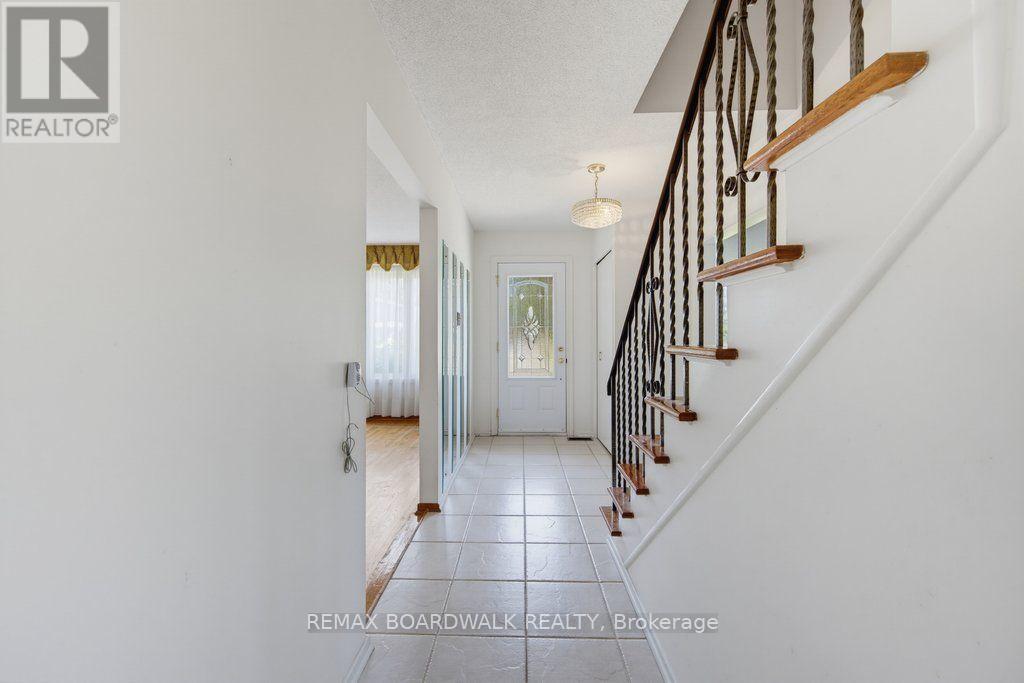 60 NORTHPARK DRIVE - 4