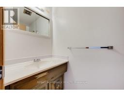 60 Northpark Drive, Ottawa, ON K1B3R8 Photo 21