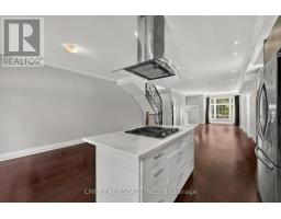 Bathroom - 20 Jeavons Avenue, Toronto, ON M1K1S8 Photo 6