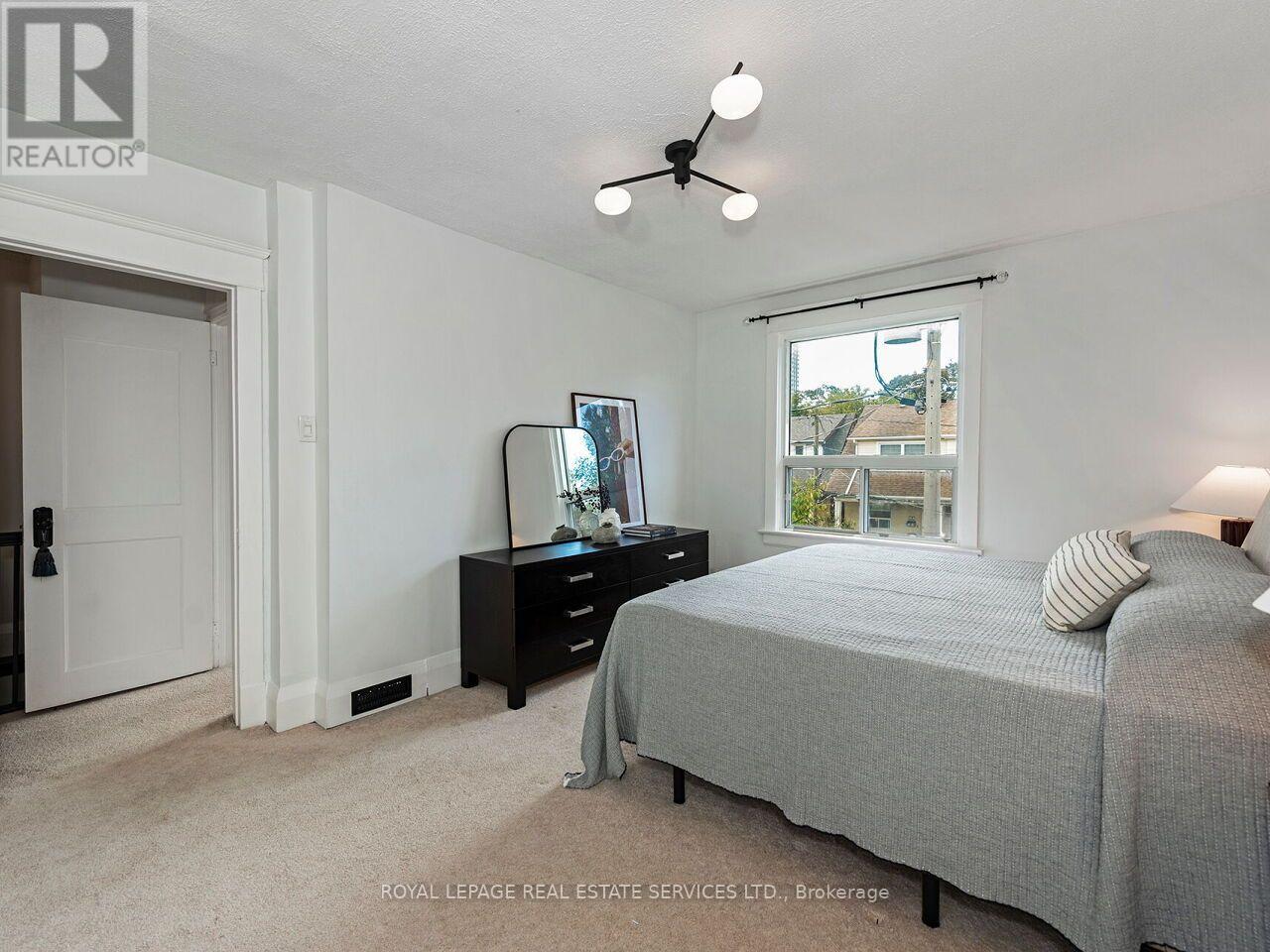 62 NEWMARKET AVENUE - 29
