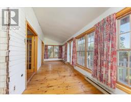 311 Lake Drive N, Georgina, ON L4P3C8 Photo 10
