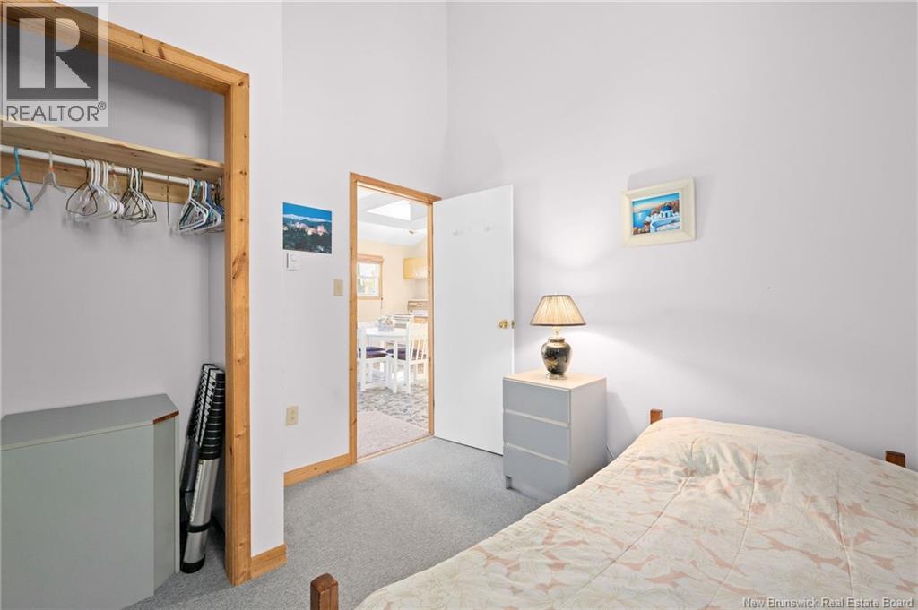 3 Wallace Way - 16
