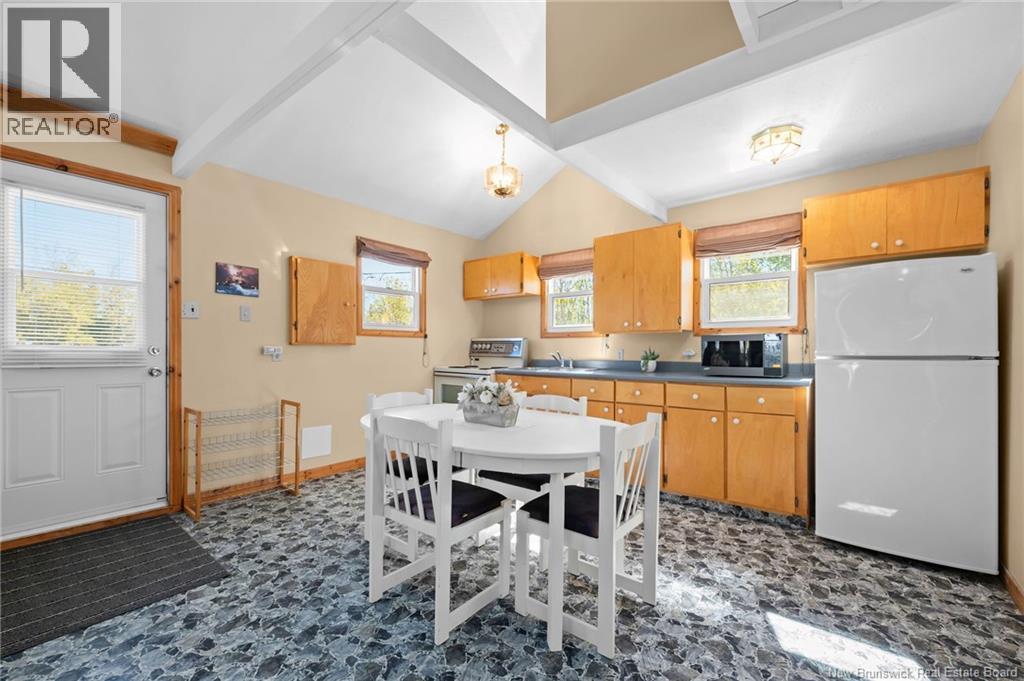 3 Wallace Way - Image 3