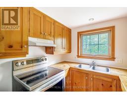 10551 Highway 12, Oro Medonte, ON L0K1E0 Photo 7