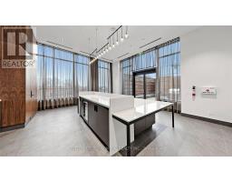Th 42 - 1020 Portage Parkway, Vaughan, ON L4K0K3 Photo 30