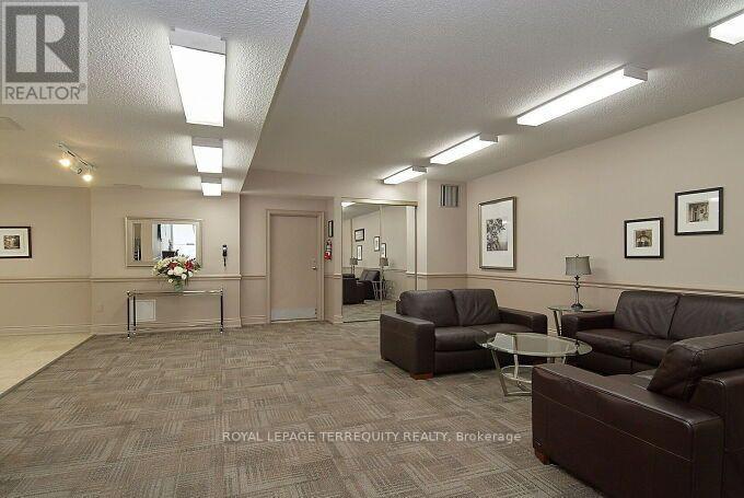1102 - 812 BURNHAMTHORPE ROAD, Toronto (Markland Wood) — photo 7