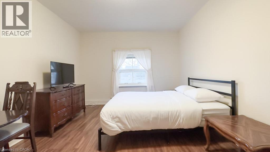 255 DURHAM Street, Kincardine — photo 33