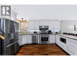 Kitchen - 220 Harvest Drive, Milton, ON L9T4T3 Photo 11
