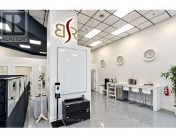 150 - 4 Robert Speck Parkway, Mississauga, ON L4Z1S1 Photo 6