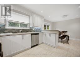 2542 Pollard Drive, Mississauga, ON L5C3H1 Photo 18