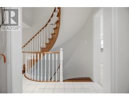 2542 Pollard Drive, Mississauga, ON L5C3H1 Photo 28
