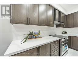 60 Brixham Lane, Brampton, ON L7A5K2 Photo 11