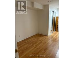 3242 Scotch Pine Gate, Mississauga, ON L5N7N1 Photo 9