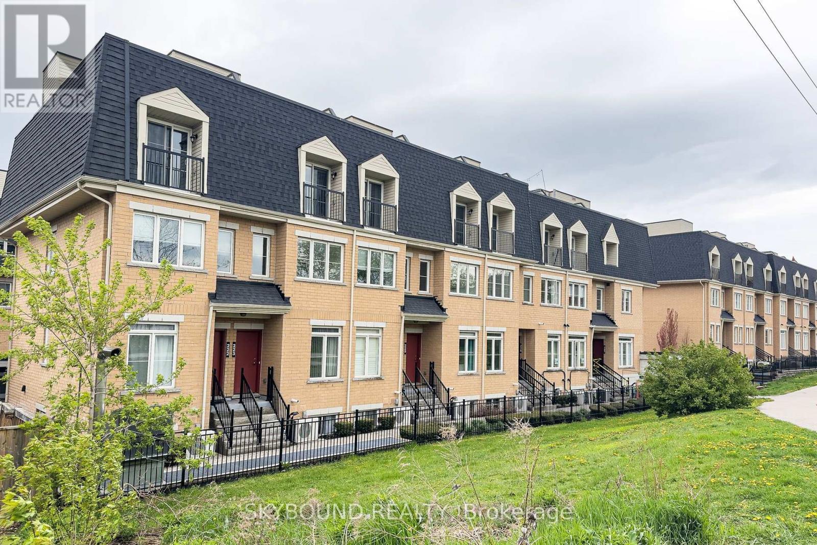 Photo of 380 HOPEWELL AVENUE
