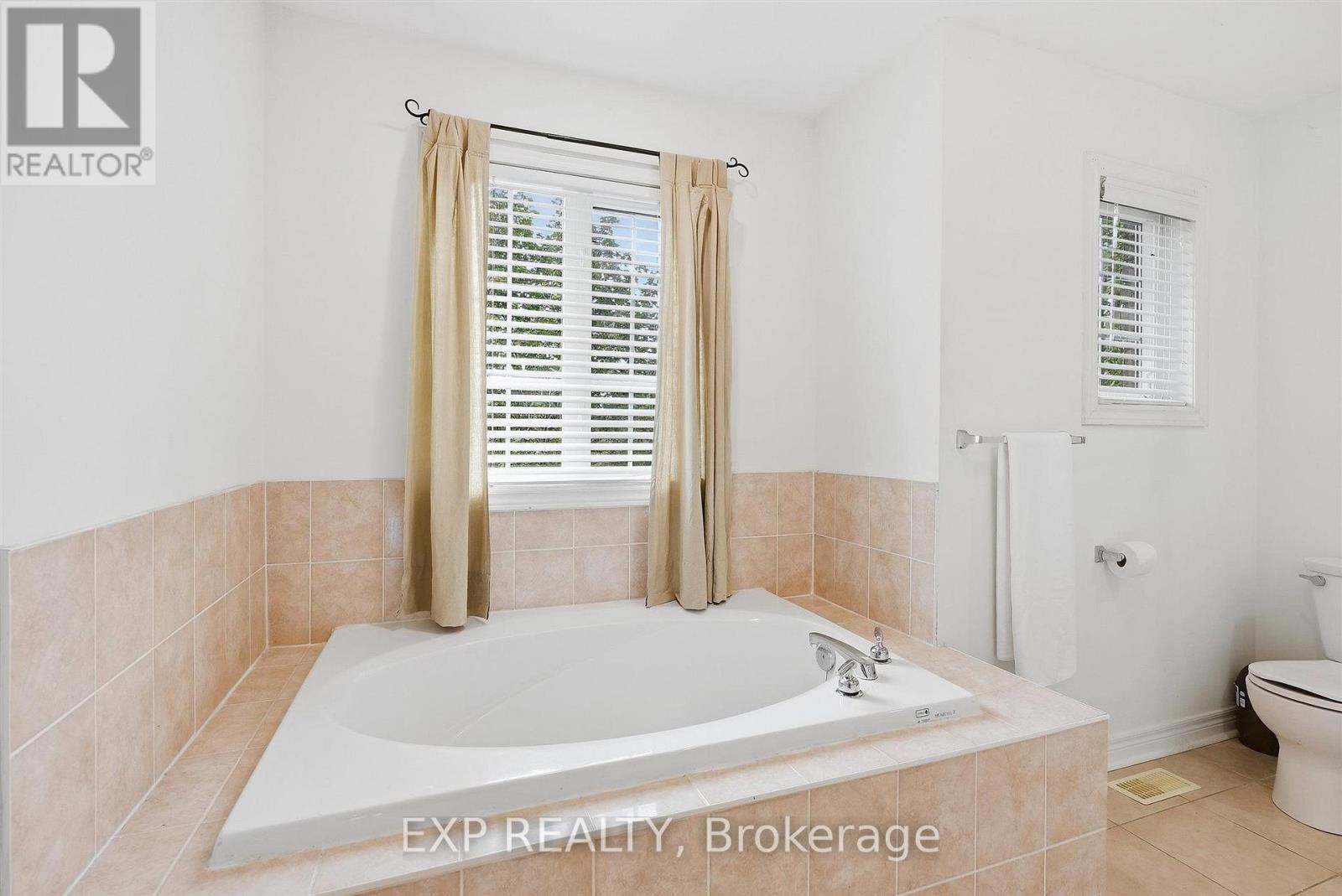 1046 AGRAM DRIVE - Image 40