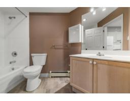 306 15233 Pacific Avenue, White Rock, BC V4B1P8 Photo 13