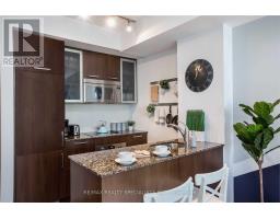 703 - 12 York Street, Toronto, ON M5J0A9 Photo 7