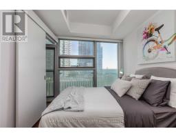 703 - 12 York Street, Toronto, ON M5J0A9 Photo 9