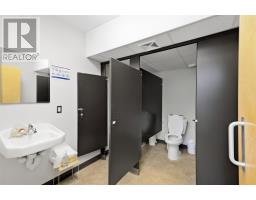 258 Queen Undefined E, Sault Ste  Marie, ON P6A1Y7 Photo 16