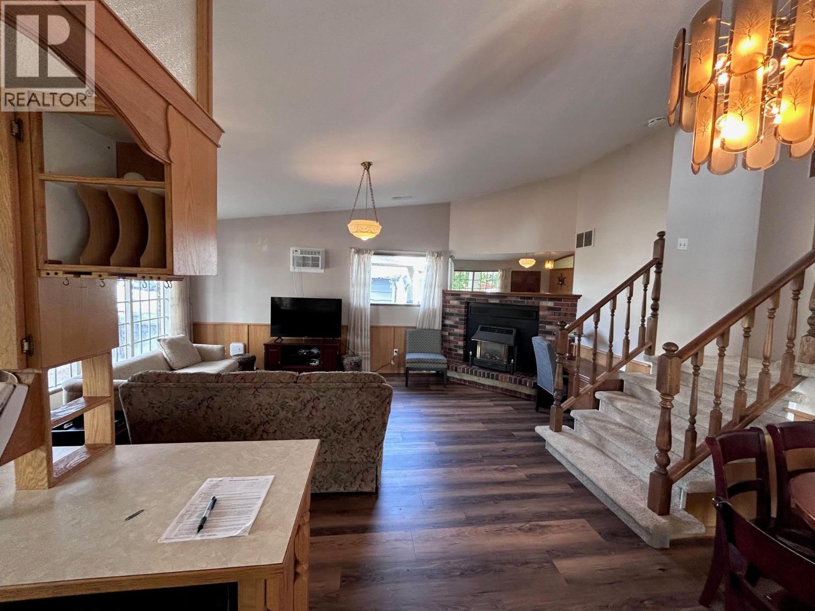 255 Cambie Road, Kelowna