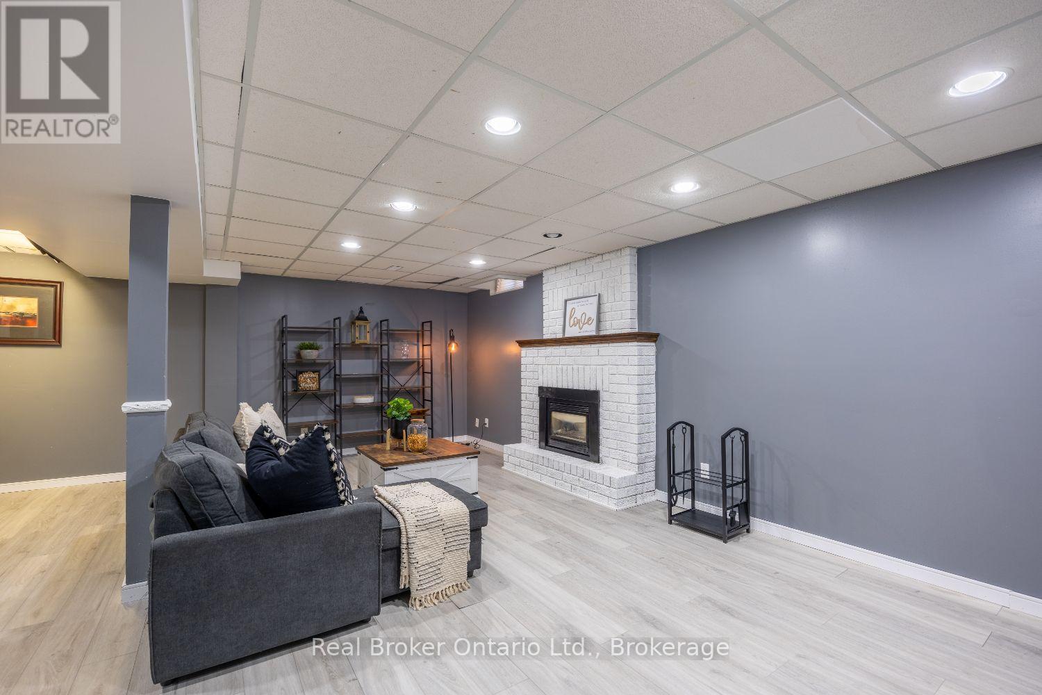 630 COGNAC CRESCENT - Image 26