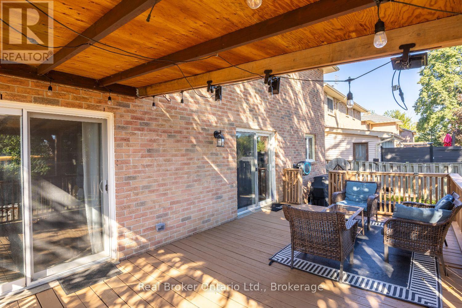 630 COGNAC CRESCENT - 32