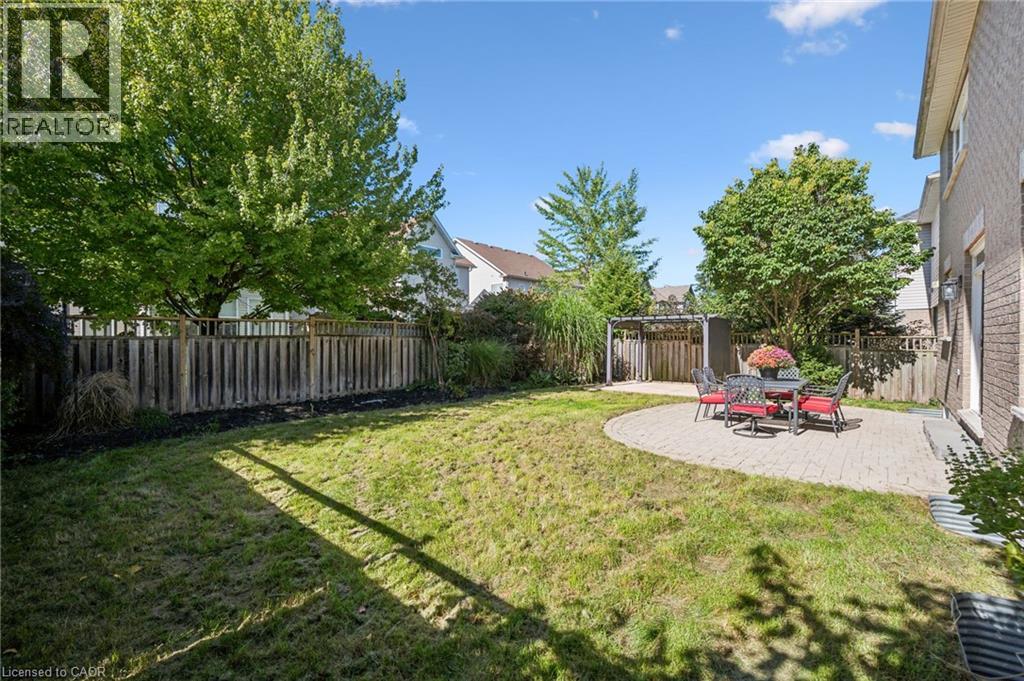 154 FALCONRIDGE Drive - Image 48
