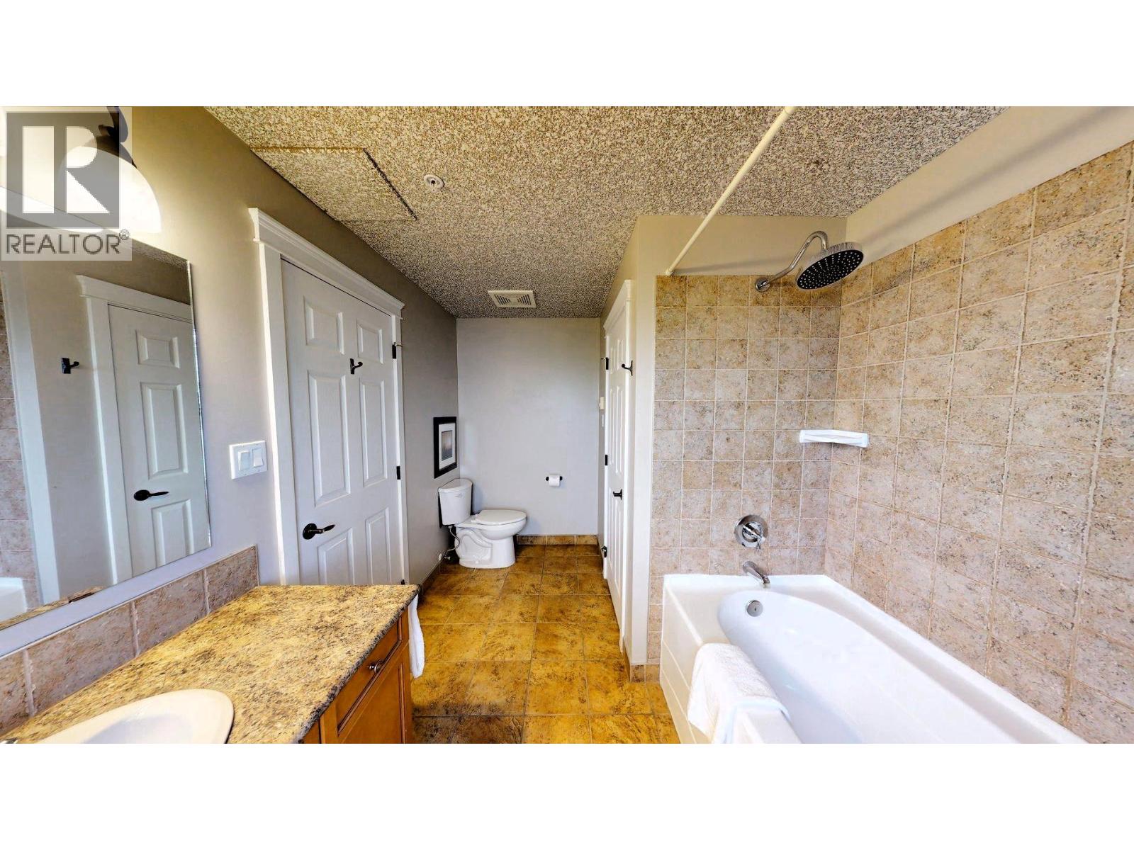 #416 K1 400 BIGHORN Boulevard - 32