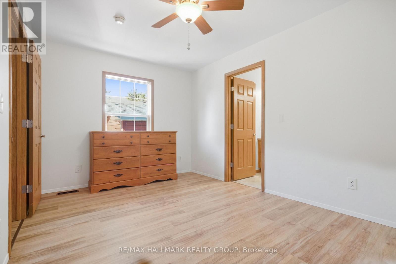 14 PACIFIC AVENUE - 12