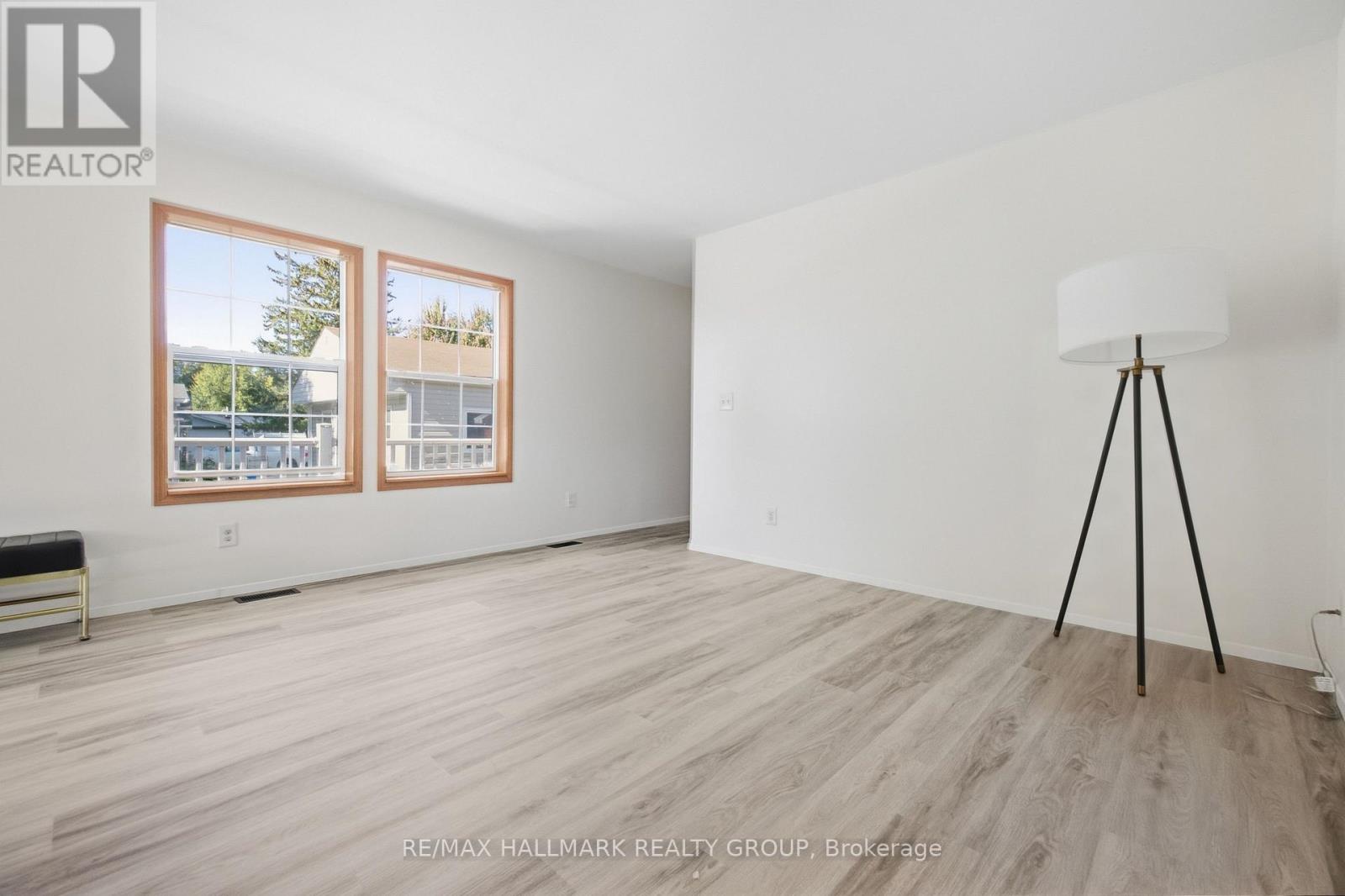 14 PACIFIC AVENUE - 7