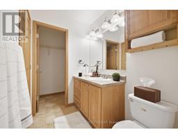 14 Pacific Avenue, Ottawa, ON K2H7P9 Photo 14