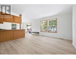 14 Pacific Avenue, Ottawa, ON K2H7P9 Photo 6