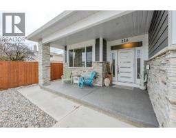 220 Brandon Avenue, Penticton, BC V2A3S6 Photo 59