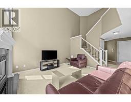 4pc Bathroom - 95 Royal Birch Circle Nw, Calgary, AB T3G5R1 Photo 7