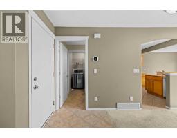 95 Royal Birch Circle Nw, Calgary, AB T3G5R1 Photo 17